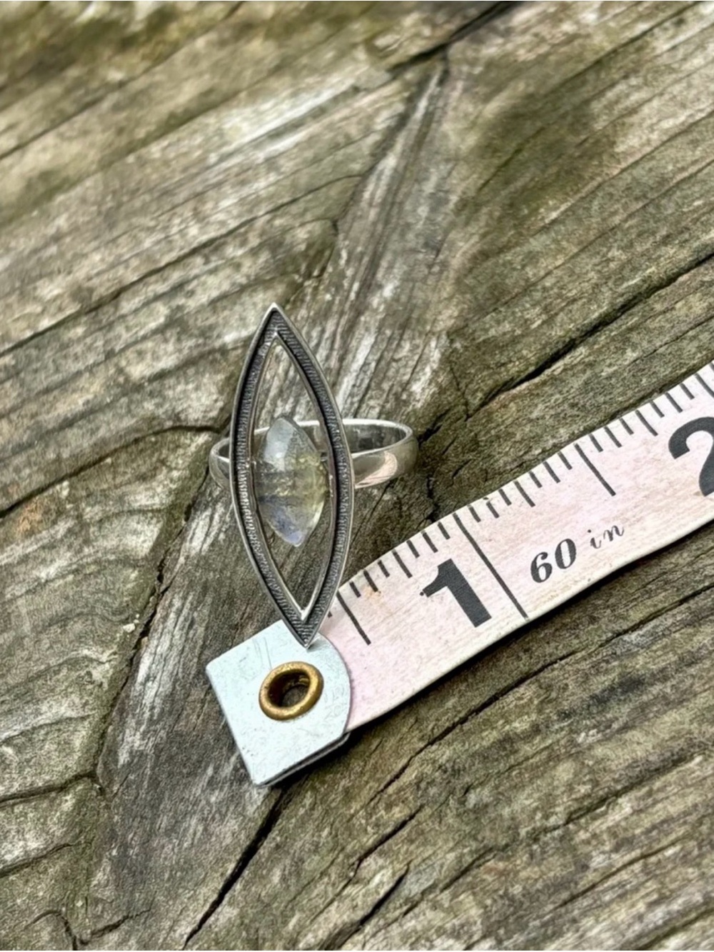 Labradorite Ring - Picture 12 of 12